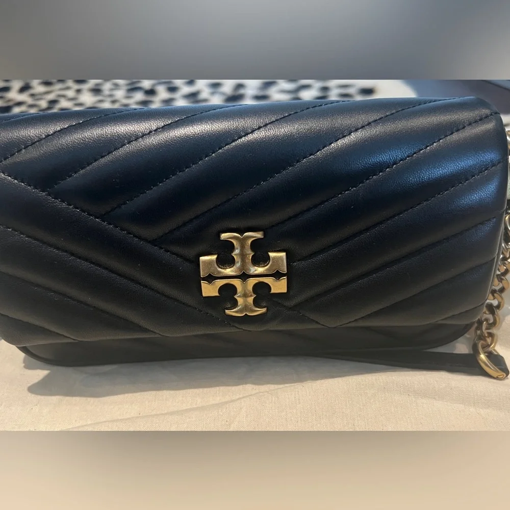 Tory Burch Kira Chevron Shoulder Bag - Picture 5 of 9